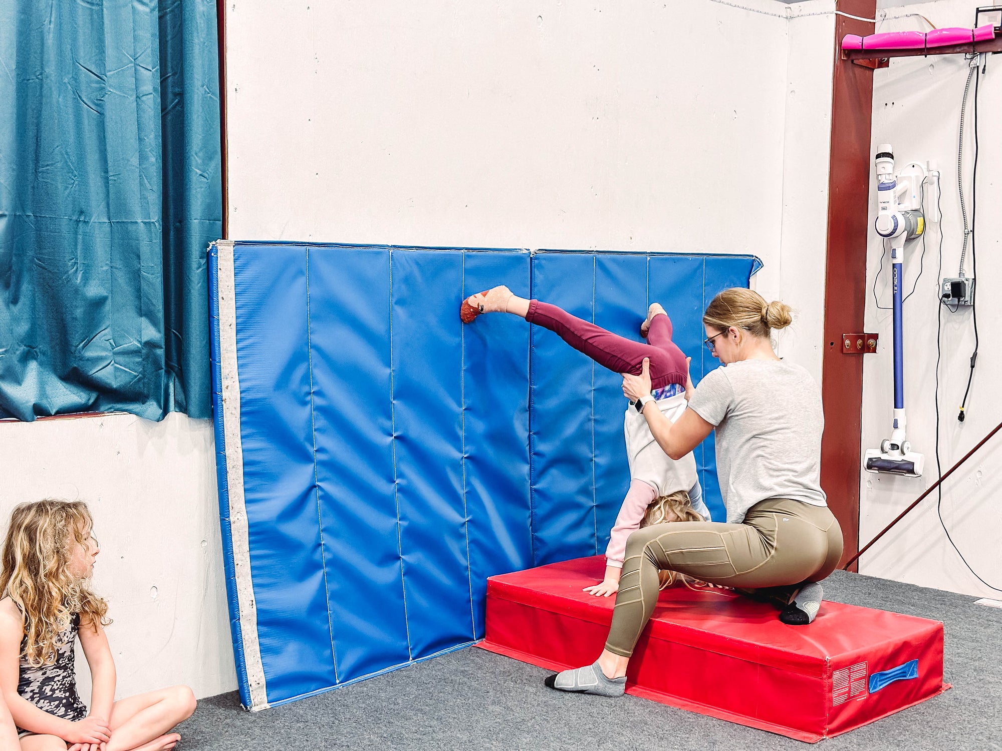 Opals Intermediate Competitive Gymnastics 46 Year Olds Hood River