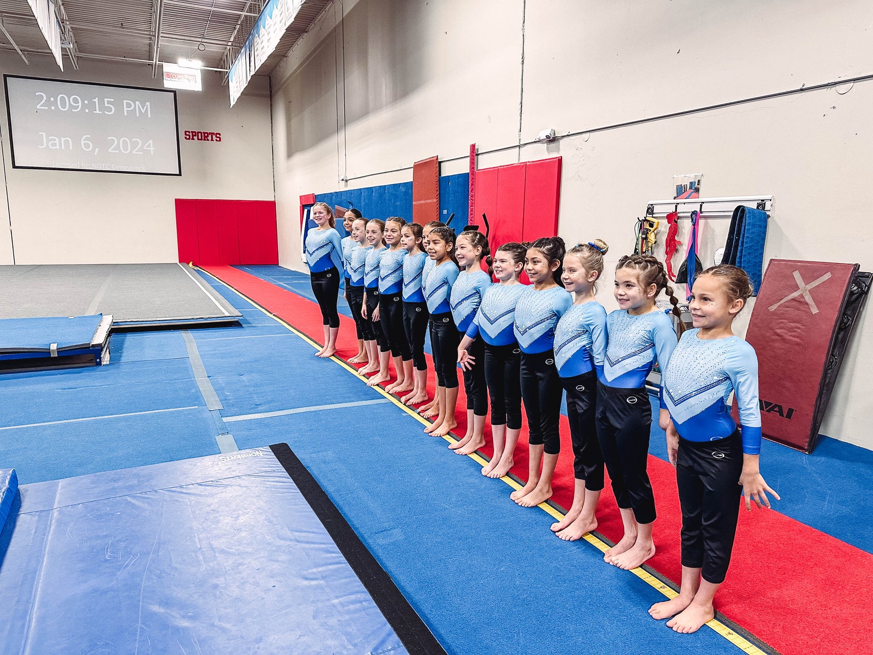 2024 USAG XCEL SILVER Gymnastics Team for Ages 615 in Hood River, Ore